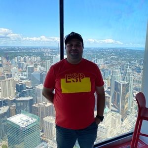 Meet your Posher, Adel